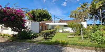 Casa Arriendo 1 mts Antioquia RIONEGRO VÍA LLANOGRANDE AEROPUERTO Código Coninsa:93698