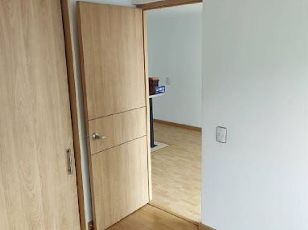 Apartaestudio en venta en Usaquén, Bogotá, 40 m² · foto 10 de 12
