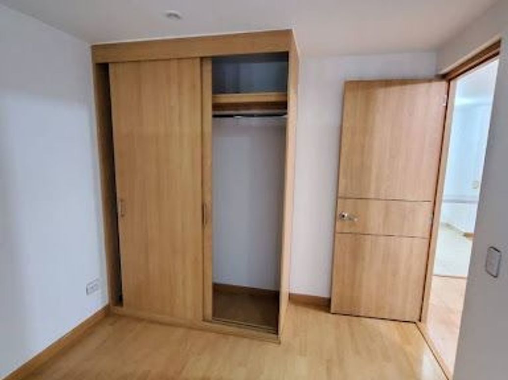 Apartaestudio en venta en Usaquén, Bogotá, 40 m² · foto 9 de 12