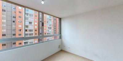 Apartamento en venta de 31m2, con vista interior, ubicado en un 9no piso (Torre 5 Apto 948), acceso por escaleras y ascensor, parqueadero comunal. Consta de 1 habitación, 1 baño, sala comedor, estudio, cocina integral y zona de lavandería. Tiene piso cerámico en todas sus zonas. El conjunto cuenta con salón social, parque infantil, cancha sintética, zonas verdes y vigilancia privada las 24 horas. Cerca a centro comercial Tintal; cerca a almacenes de cadena Éxito, Ara y D1; cerca a colegio Agustiniano Tagaste, y Colegio El Shaday; cerca a Universidad Uniagustiniana; cerca a paraderos del SITP; Vías de acceso por la Carrera 87B.
 h_property_nid_ref:  21820406843
 h_property_uuid_detail:  73327e0f-a0fb-48b1-8e15-3e5f4d3be688
 ubicacion: Bogotá,Tintala 
 Inmueble ofertado por nuestro aliado HABI.