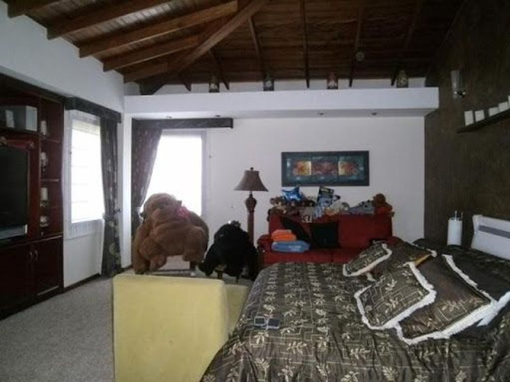 Casa de 4 alcobas en venta en Guaymaral, Bogotá, 435 m² · foto 4 de 12