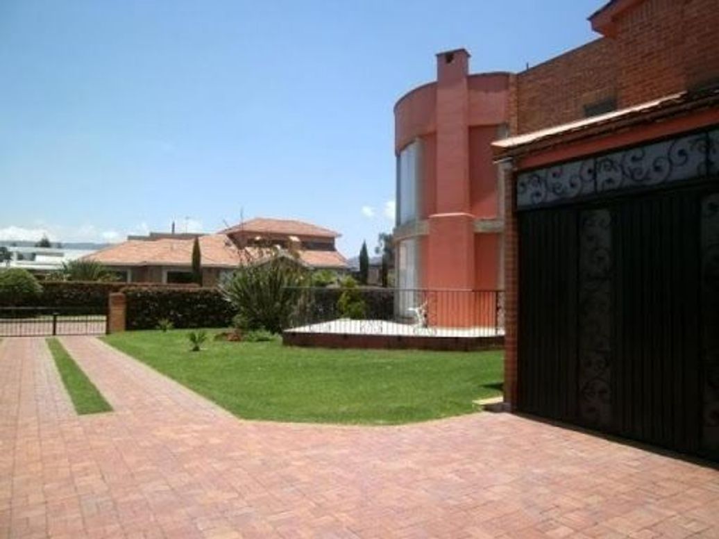 Casa de 4 alcobas en venta en Guaymaral, Bogotá, 435 m² · foto 11 de 12