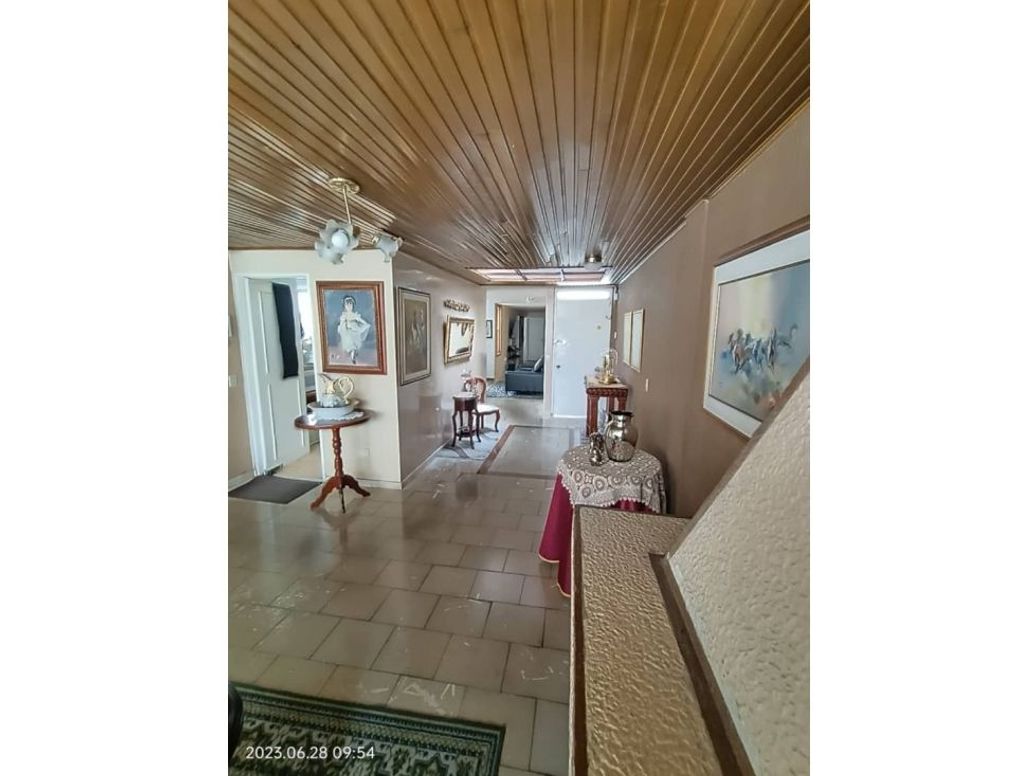 Apartamento de 3 alcobas en venta en Usaquén, Bogotá, 130 m² · foto 5 de 20