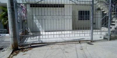 Inmueble con sala, comedor,cocina,2 baños, 3 habitaciones, garaje. Vetustez de 2 años