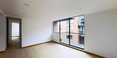 Apartamento en venta de 64 m2, con vista interior, ubicado en un 6to piso (Torre 6B Apto 504), parqueadero comunal. Consta de 3 habitaciones, 2 baños, sala comedor, cocina integral y zona de lavandería. Tiene piso laminado en habitaciones y zona social y piso cerámico en cocina y baños. El conjunto cuenta con zonas verdes, salón social, parque infantil y vigilancia privada las 24 horas. Cerca a centro comercial Milán Plaza; cerca a almacenes de cadena D1, Ara; cerca a Universidad Politécnico Grancolombiano.
 h_property_nid_ref:  17169592068
 h_property_uuid_detail:  a0e08685-2b66-4440-9642-1407fdb55b14
 ubicacion: Tocancipa,Verganzo
 Inmueble ofertado por nuestro aliado HABI.