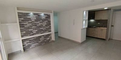 Apartamento en venta de 59M², con vista interior, ubicado en un 3er piso (Torre 5 Apto 304), acceso por ascensor, parqueadero comunal. Consta de 3 habitaciones, 2 baños, sala comedor, cocina integral y zona de lavandería. Tiene piso cerámico en todas sus zonas. El conjunto cuenta con salón comunal, parque infantil, zonas verdes y vigilancia privada las 24 horas. Cerca a centro comercial MegaCity; cerca a almacenes de cadena Tienda D1, Tienda Ara, Surtimax, Éxito; cerca a colegio Gimnasio Campestre Santa Sofia;  cerca a universidad Uniminuto; cerca a paraderos de transporte publico e intermunicipal; Vías de acceso por la Calle 28a y Transversal 22.
 h_property_nid_ref:  38856782745
 h_property_uuid_detail:  faa0ad6e-2178-4b62-a906-767817d91076
 ubicacion: Zipaquirá,Zipaquirá
 Inmueble ofertado por nuestro aliado HABI.