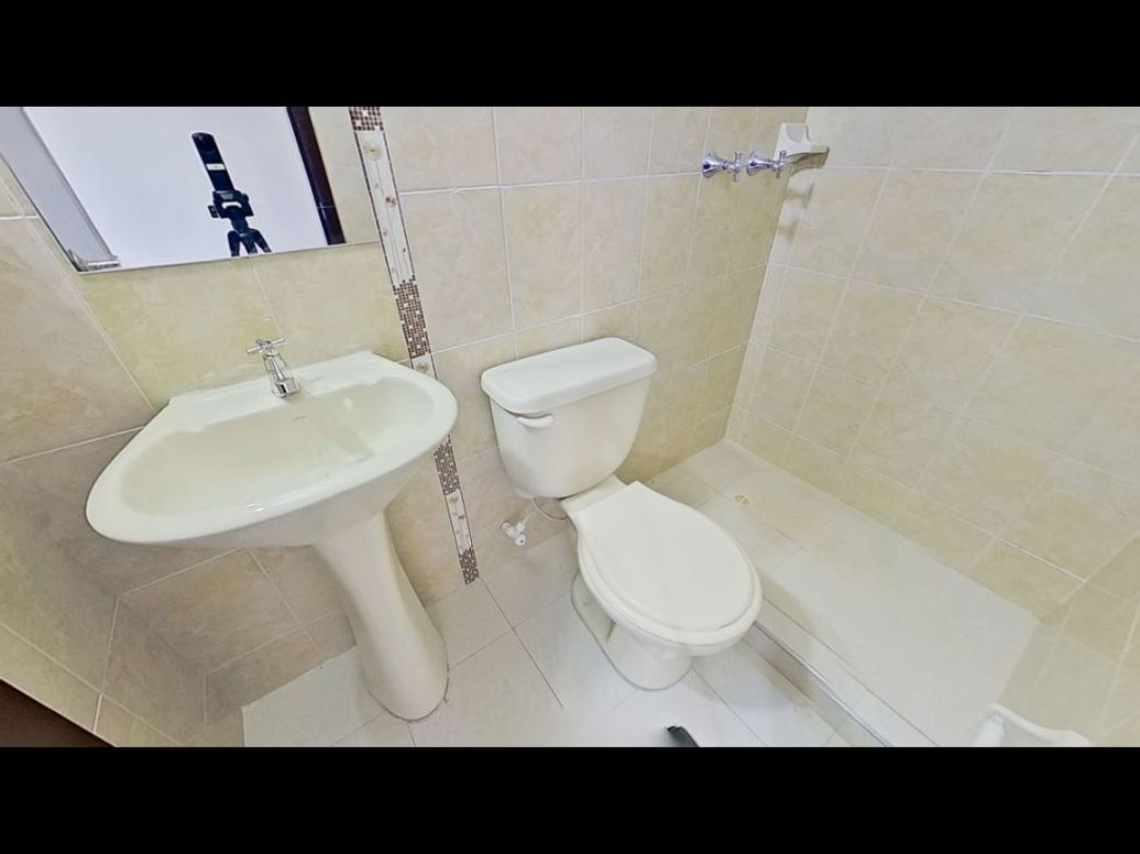 Apartamento de 3 alcobas en venta en Castilla, Bogotá, 55 m² · foto 19 de 20