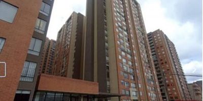 Espectacular apartamento en arriendo, ubicado en Montevideo para estrenar. En vía de acceso CL 20, a una cuadra de la KR 68D, y 3 cuadras de la CL 19, cerca de Centro comercial Multiplaza, donde podrá encontrar zonas comerciales, bancarias y transporte público. Al ingresar encontrará una sala-comedor con cocina semi integral, pisos laminados y en cerámica, muebles en madera, cuenta con zona de lavado, dos acogedoras alcobas con un closet, un baño completo. Cualquier información adicional contáctenos al correo electrónico Luis.rueda@inmobiliariabogota.com o al teléfono 3143687279. El equipo de Inmobiliaria Bogotá está comprometido a brindar una experiencia de vida excepcional para nuestros clientes desde el momento en que se unen a nuestra comunidad.
