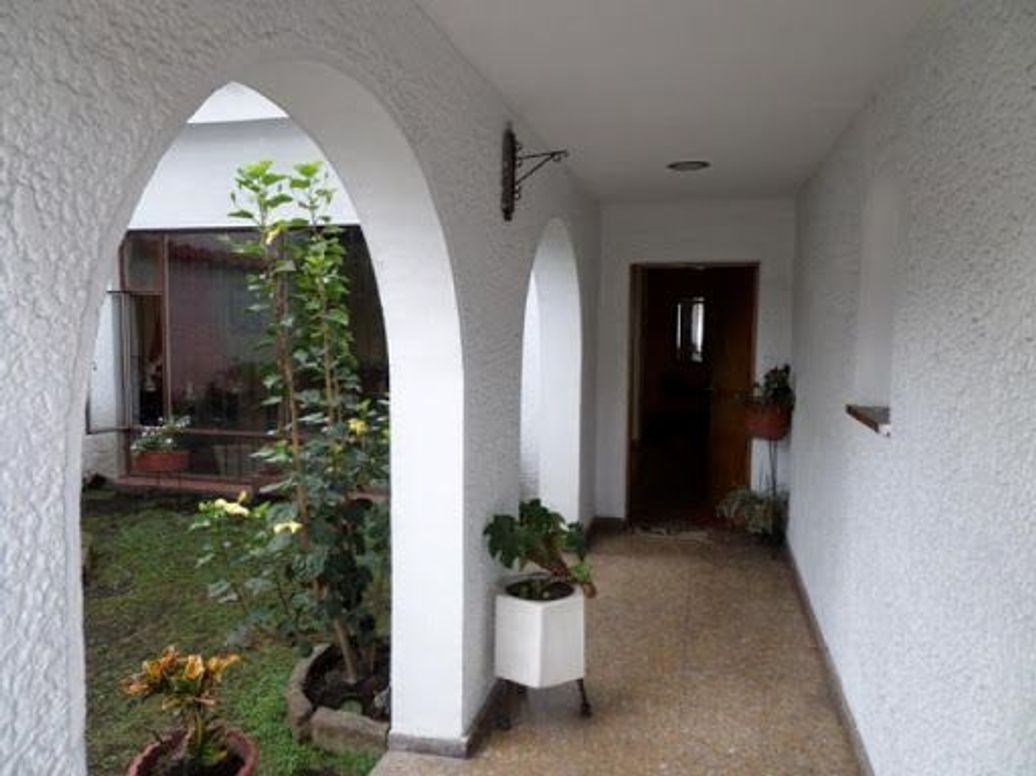 Casa de 4 alcobas en venta en Pontevedra, Bogotá, 296 m² · foto 16 de 20