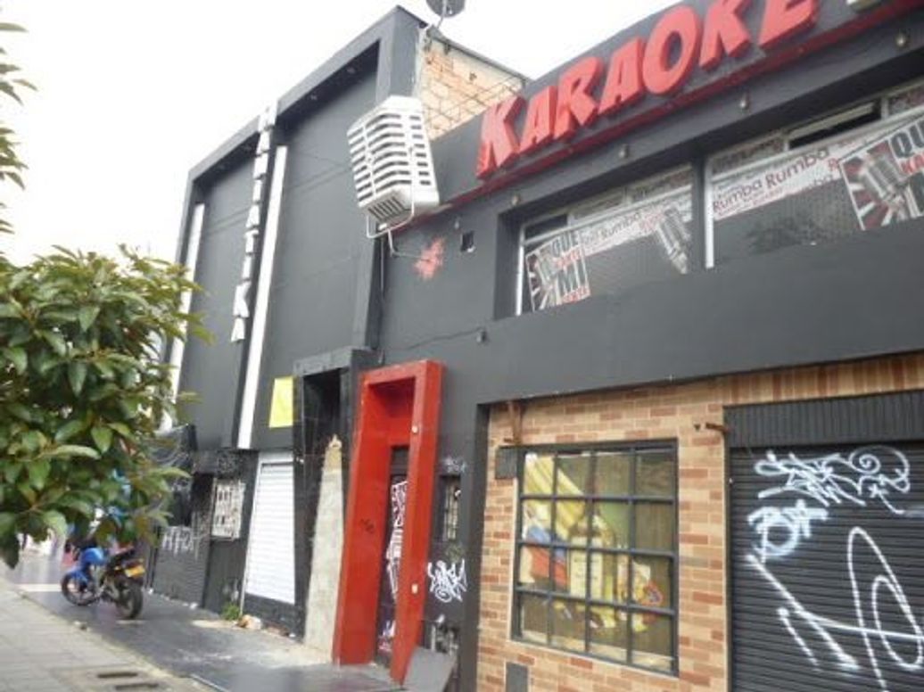 Casa de 5 alcobas en venta en Cedritos, Bogotá, 258 m² · foto 3 de 17