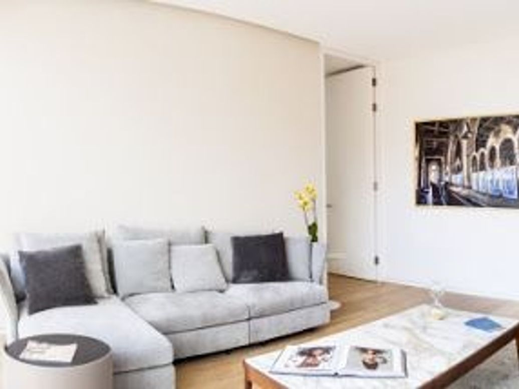 Apartamento de 3 alcobas en venta en Chico Oriental, Bogotá, 395 m² · foto 16 de 20