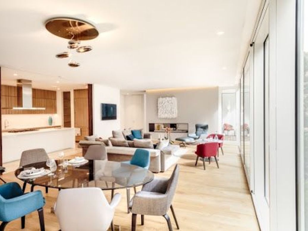 Apartamento de 3 alcobas en venta en Chico Oriental, Bogotá, 395 m² · foto 3 de 20