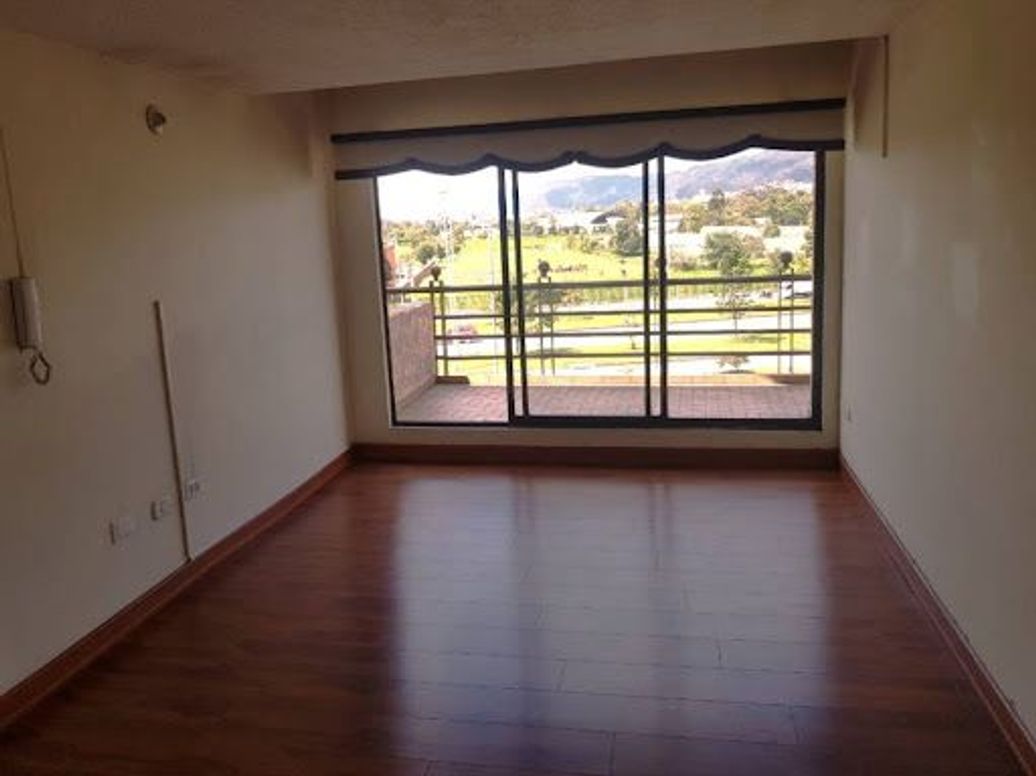 Apartamento de 6 alcobas en venta en Quinta Paredes, Bogotá, 137 m² · foto 6 de 20