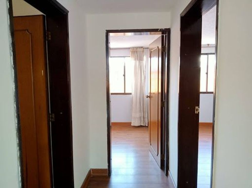 Apartamento de 6 alcobas en venta en Quinta Paredes, Bogotá, 137 m² · foto 18 de 20