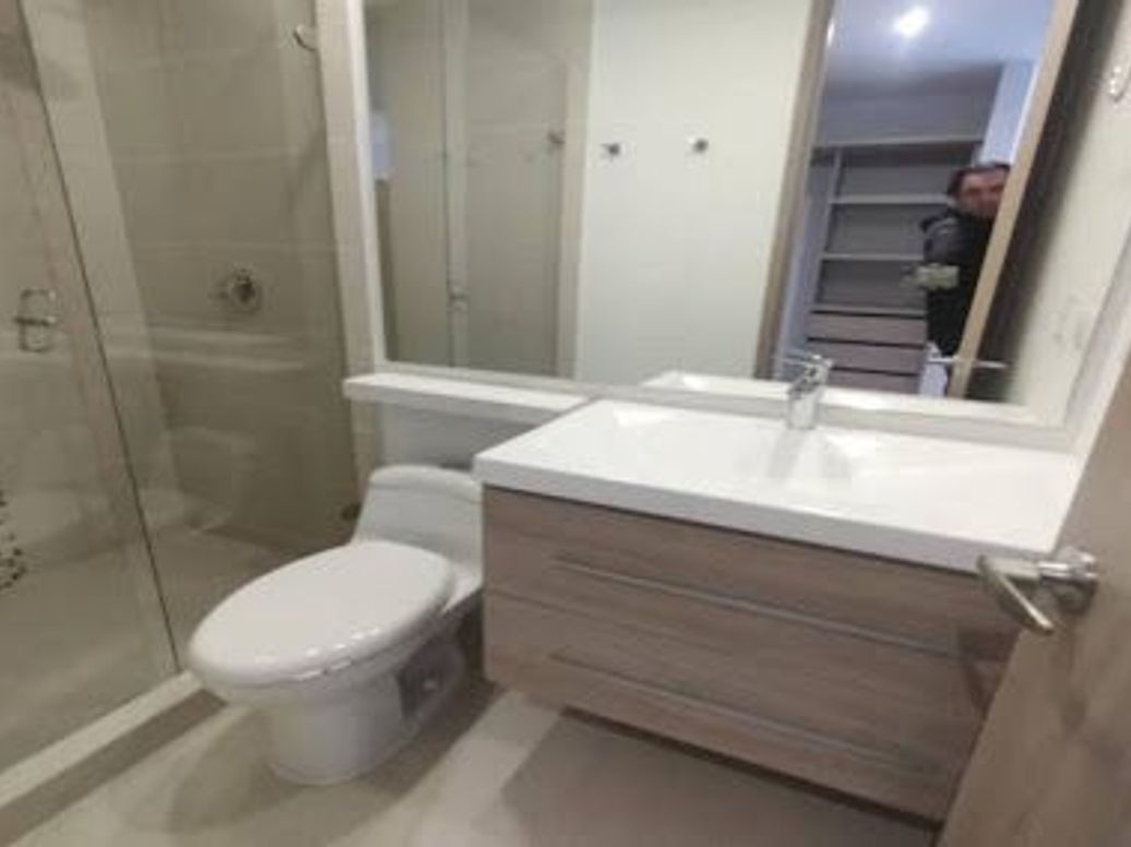 Apartamento de 3 alcobas en venta en Rincón Del Salitre, Bogotá, 75 m² · foto 7 de 20