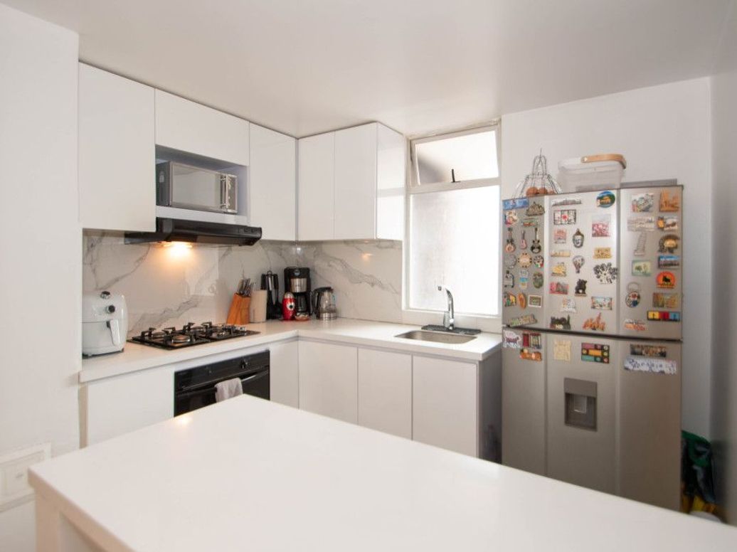 Apartamento de 3 alcobas en venta en Cedritos, Bogotá, 119 m² · foto 4 de 20