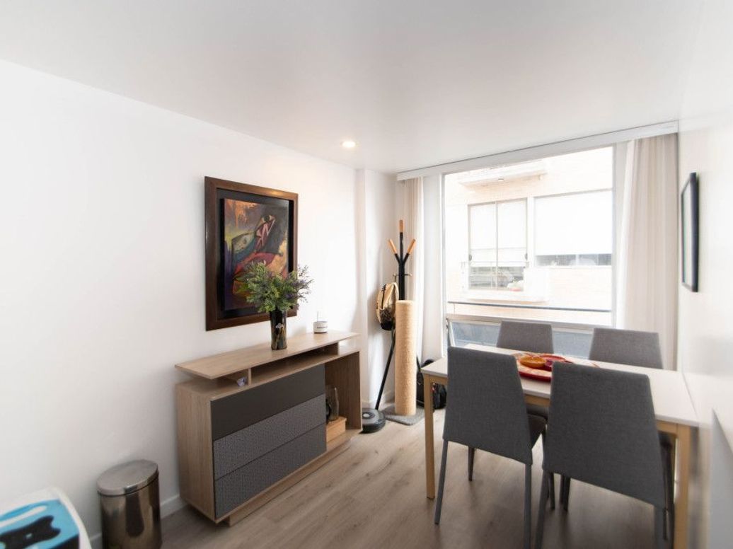 Apartamento de 3 alcobas en venta en Cedritos, Bogotá, 119 m² · foto 9 de 20