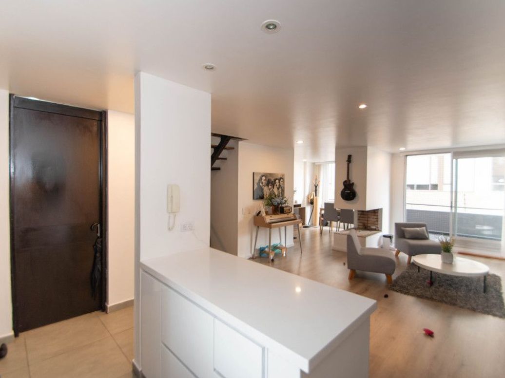 Apartamento de 3 alcobas en venta en Cedritos, Bogotá, 119 m² · foto 6 de 20
