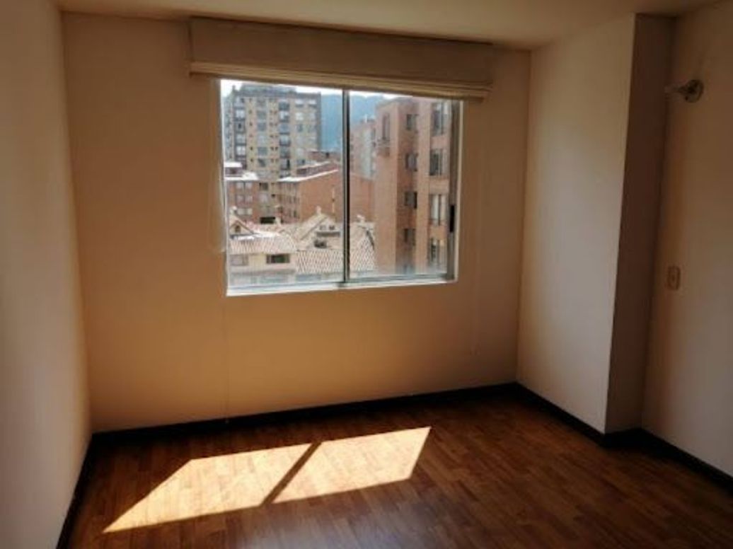 Apartamento de 3 alcobas en venta en Cedritos, Bogotá, 119 m² · foto 14 de 20