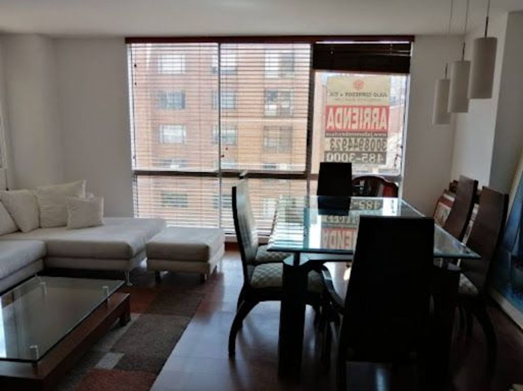 Apartamento de 3 alcobas en venta en Cedritos, Bogotá, 119 m² · foto 3 de 20