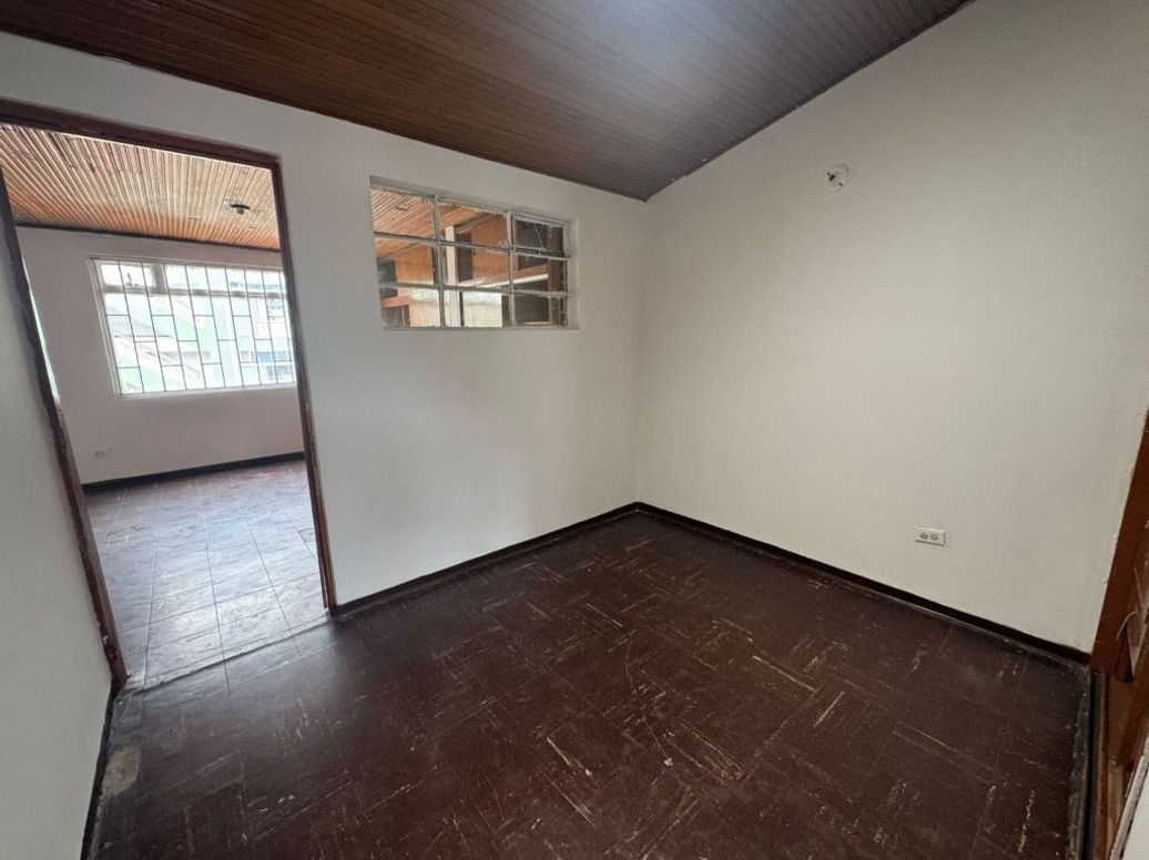 Casa de 6 alcobas en venta en Velodromo, Bogotá, 168 m² · foto 11 de 20