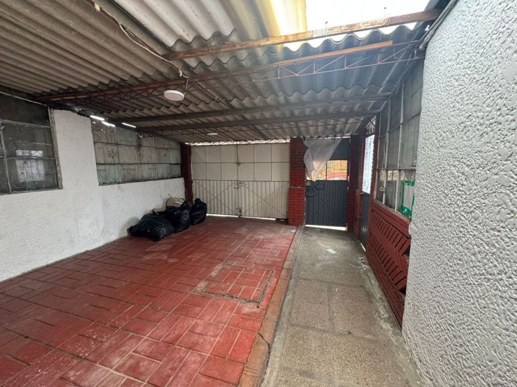 Casa de 6 alcobas en venta en Velodromo, Bogotá, 168 m² · foto 14 de 20