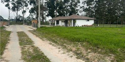 VENTA DE LOTE MADRIGAL MESA DE LOS SANTOS COD:1072


▪️ÁREA : 1250 m2
▪️CONJUNTO EL MADRIGAL.
▪️TOPOGRAFIA PLANA.
▪️ESCRITURA PÚBLICA .
▪️DISPONIBILIDAD DE SERVICIOS PÚBLICOS .
▪️EXCELENTE VISTA 
?2 LAGOS ARTIFICIALES 
✅ADMINISTRACIÓN $170.500

INFORMES: 3015948700 - 3003681081
 
