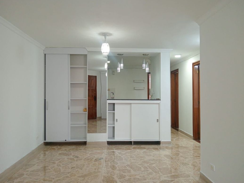 Apartamento en Arriendo o venta en LAURELES, Laureles Estadio, Medellín en Laureles