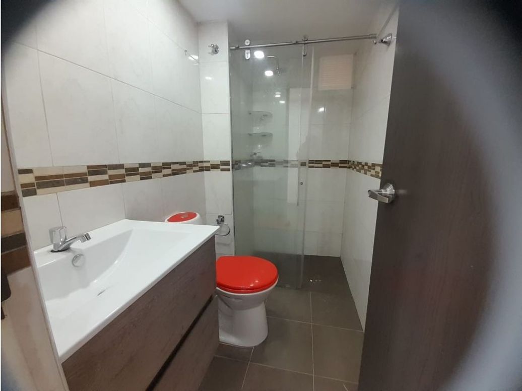Apartamento en venta en Islandia, Bogotá · foto 11 de 14