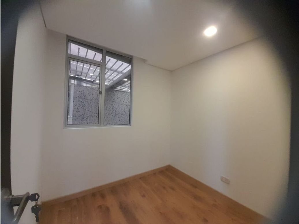 Apartamento en venta en Islandia, Bogotá · foto 9 de 14