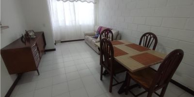 CÓDIGO VTA: 2317

Salón comedor, 2 alcobas, 2 closets, cocina semi integral, alacenas, red de gas, lavadero, zona ropa, ventanal, piso clase cerámica, obra blanca, 1 baño cabinado, 1 lavamanos, parqueadero privado.

MAYOR INFO: 311 3391157

Área 46 mts aprx

Estrato 3

Puntos de referencia: Iglesia Nuestra Señora de los Dolores / Quesudos del Parque / I.E. Mariscal Robledo
