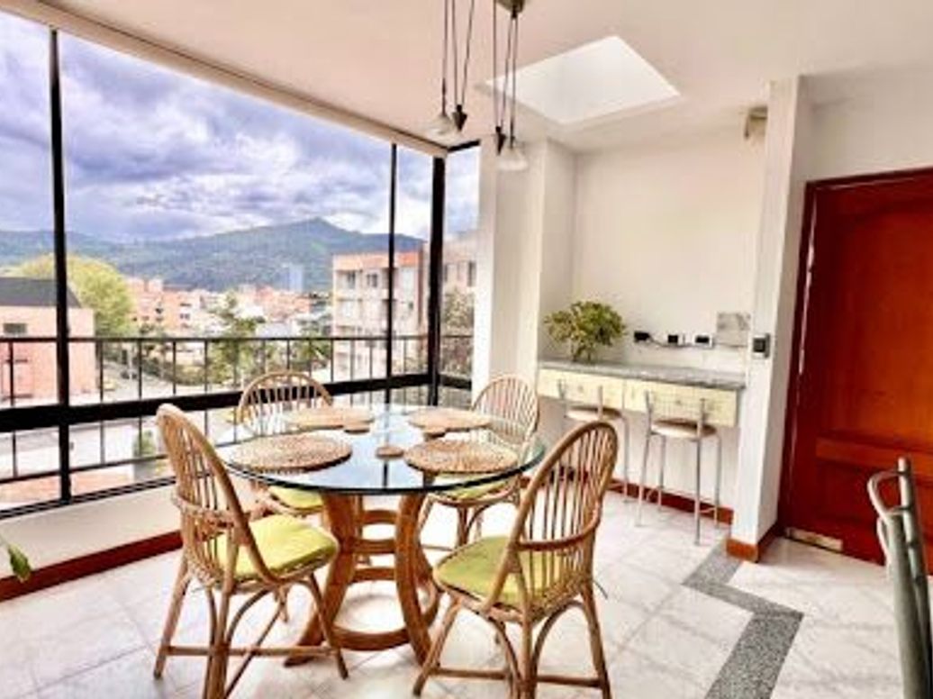 Apartamento de 6 alcobas en arriendo en San Patricio, Bogotá, 378 m² · foto 8 de 20