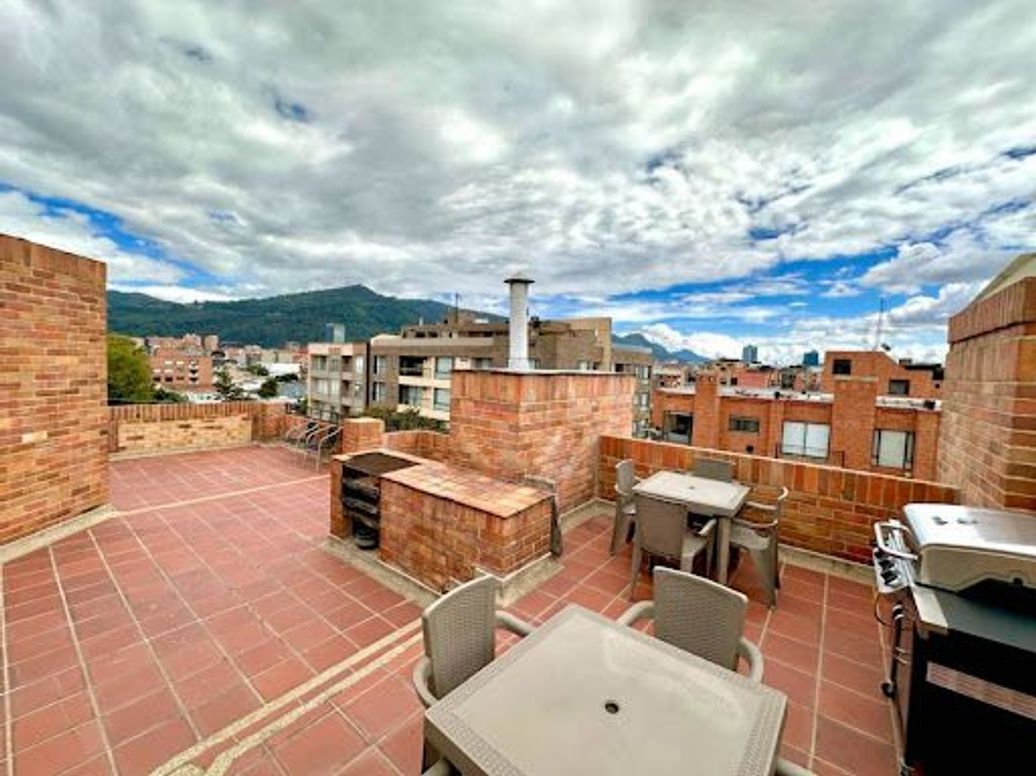 Apartamento de 6 alcobas en arriendo en San Patricio, Bogotá, 378 m² · foto 5 de 20