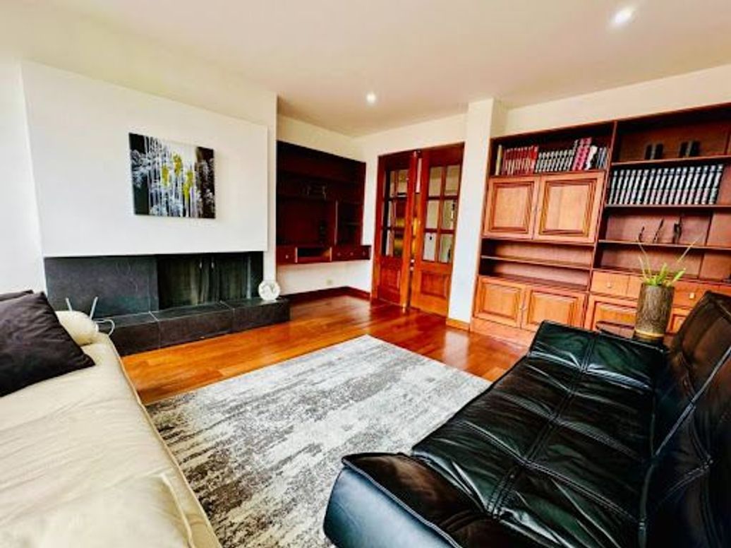 Apartamento de 6 alcobas en arriendo en San Patricio, Bogotá, 378 m² · foto 10 de 20