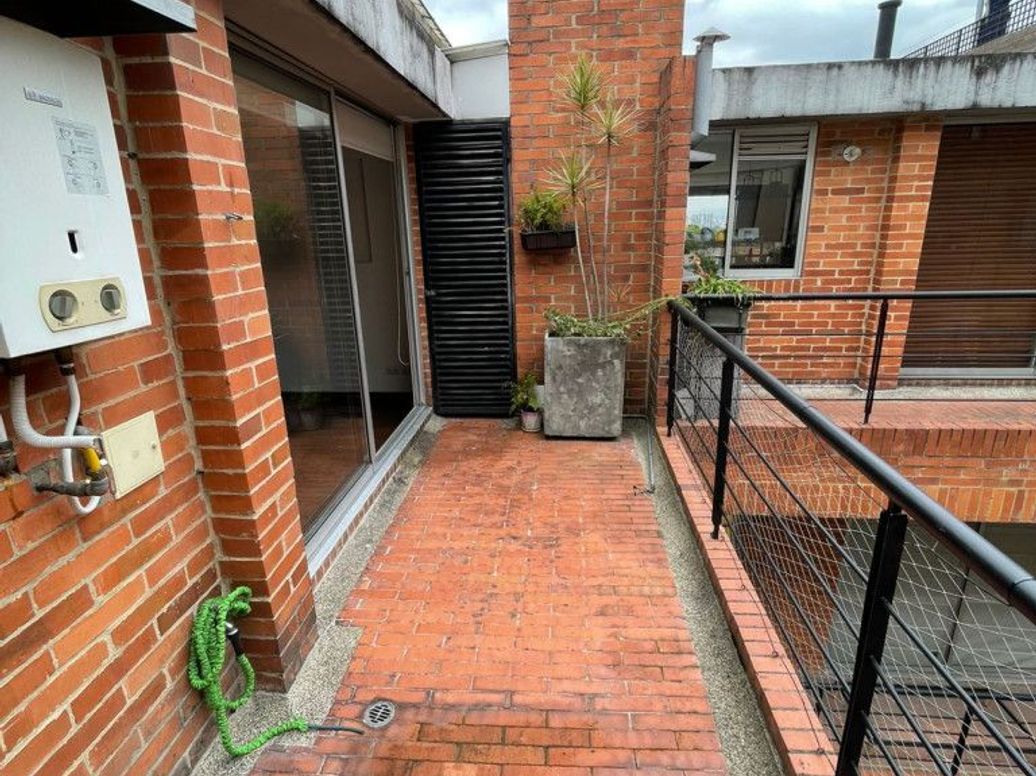 Apartamento en arriendo en Emaus, Bogotá · foto 4 de 20
