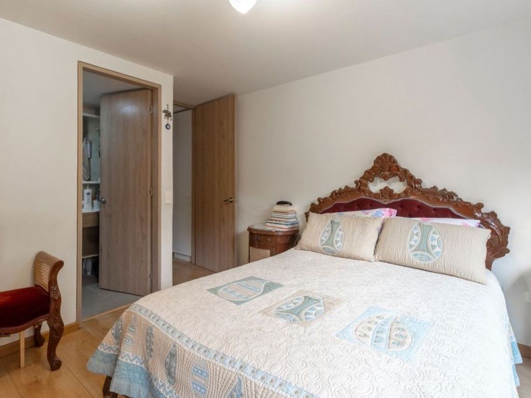 Apartamento de 2 alcobas en venta en Rincon Del Chicó, Bogotá, 74 m² · foto 8 de 13