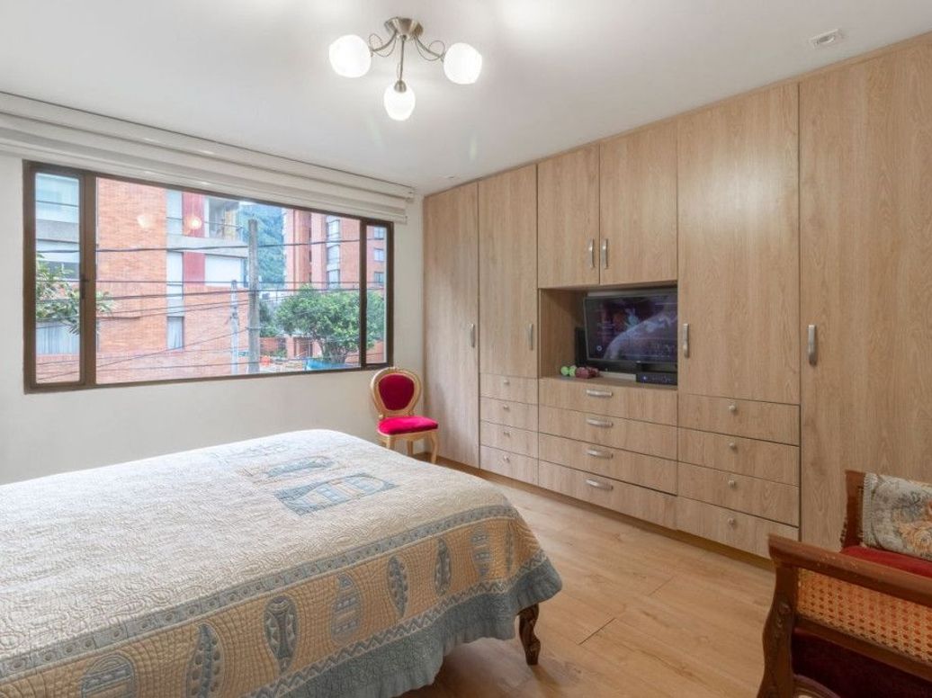 Apartamento de 2 alcobas en venta en Rincon Del Chicó, Bogotá, 74 m² · foto 9 de 13