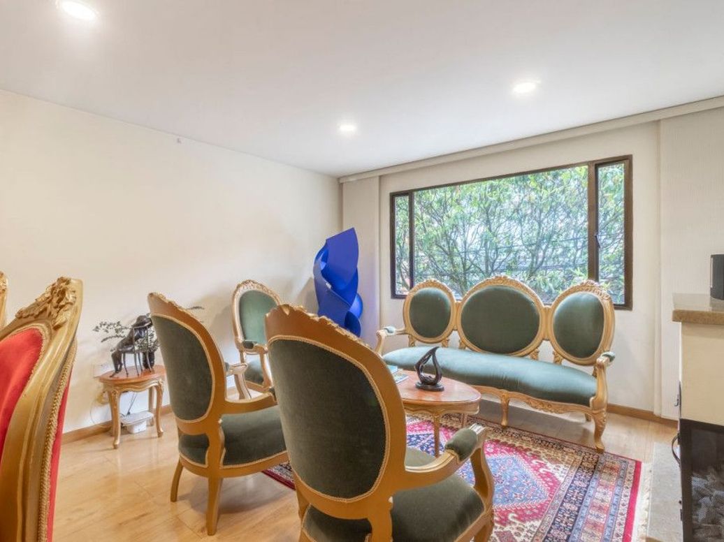 Apartamento de 2 alcobas en venta en Rincon Del Chicó, Bogotá, 74 m² · foto 2 de 13