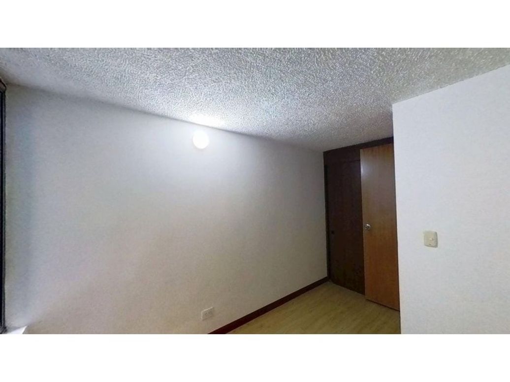 Apartamento de 3 alcobas en venta en Bavaria, Bogotá, 60 m² · foto 6 de 13