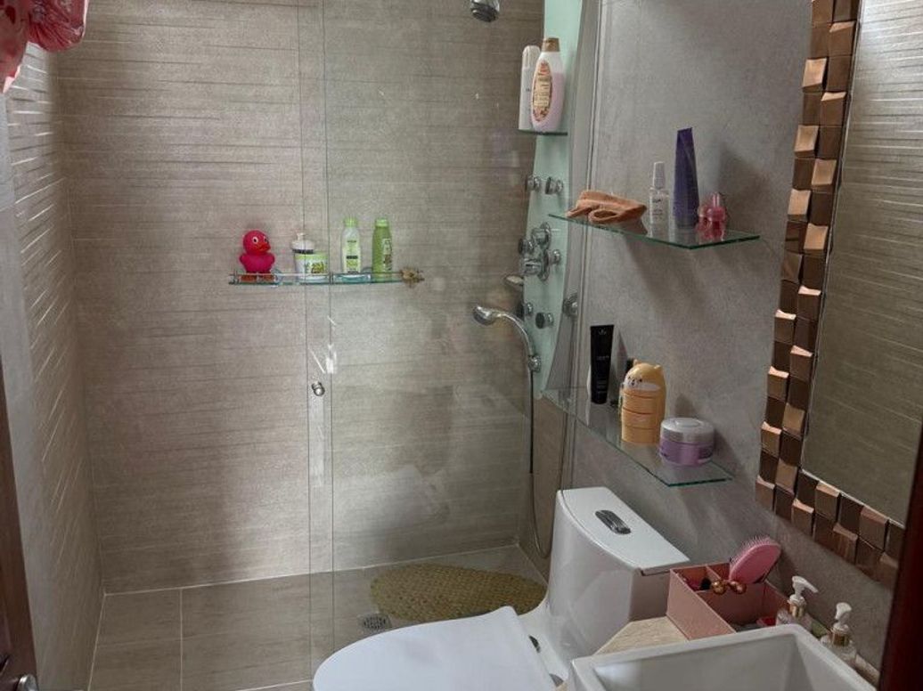 Apartamento de 3 alcobas en venta en Centro Norte Usaquen, Bogotá, 228 m² · foto 8 de 14