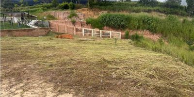 VENTA LOTE CAMPESTRE EN GUAMO ALTO PIEDECUESTA COD:1078


▪️ÁREA : 1.075m2 
▪️DIMENSION :FRENTE 25 X 43 DE FONDO
▪️TOPOGRAFIA PLANO .
▪️ESCRITURA PÚBLICA INDEPENDIENTE
▪️DISPONIBILIDAD DE SERVICIOS PÚBLICOS .
▪️AGUA PROPIA Y LUZ .
▪️EXCELENTE VISTA A LA CIUDAD
▪️PRECIO : $ 220 MILLONES

INFORMES: 3015948700 - 3003681081
