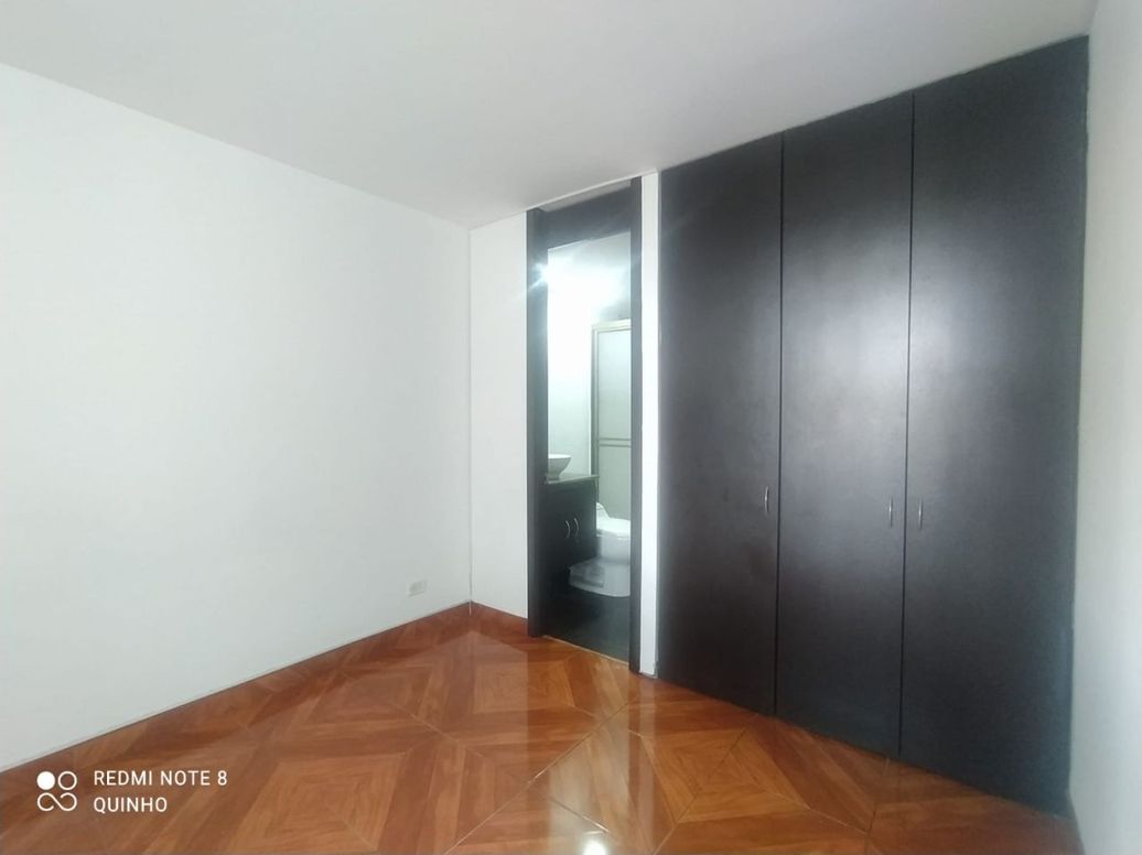 Apartamento de 2 alcobas en venta en Granada Norte, Bogotá, 42 m² · foto 6 de 20