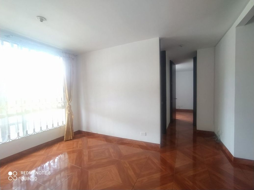 Apartamento de 2 alcobas en venta en Granada Norte, Bogotá, 42 m² · foto 11 de 20