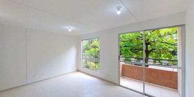 Descubre este elegante apartamento con 3 habitaciones y 2 baños en , con una superficie de 60 metros cuadrados. Con una ubicación privilegiada y espacios bien distribuidos, este inmueble es ideal para quienes buscan comodidad y estilo. No pierdas la oportunidad de vivir en este exclusivo lugar. ¡Contáctanos ahora para más información y agenda una visita! 3205791334.