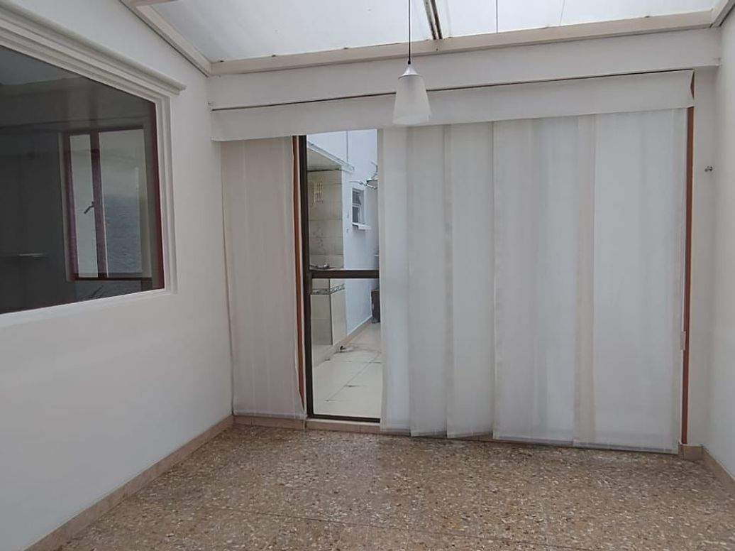Casa de 5 alcobas en venta en Villa Claudia, Bogotá, 180 m² · foto 11 de 20