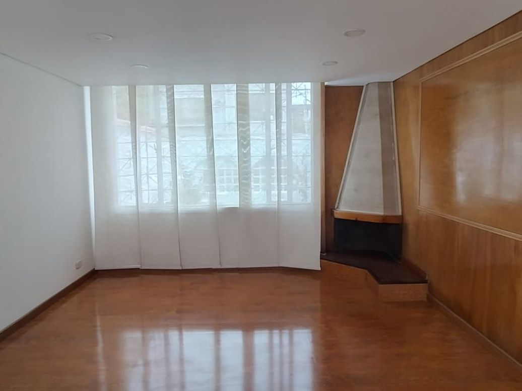 Casa de 5 alcobas en venta en Villa Claudia, Bogotá, 180 m² · foto 10 de 20