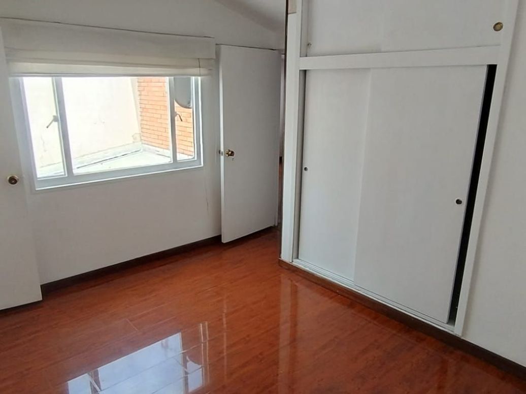 Casa de 5 alcobas en venta en Villa Claudia, Bogotá, 180 m² · foto 3 de 20