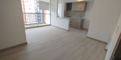 Apartamento ubicado en unidad residencial completa. El apartamento se encuentra en el piso 7. En el podras disfrutar espacios comodos, amplios y luminosos. Cuenta con una excelente ubicacion de facil acceso a transporte publico, colegio, universidad, centro comercial, parroquia, clinica u hospital, supermercado, gimnasio, restaurante, entidad bancaria, facil acceso a vias principales), permitiendote estar cerca de todo lo que necesitas Con parqueadero privado