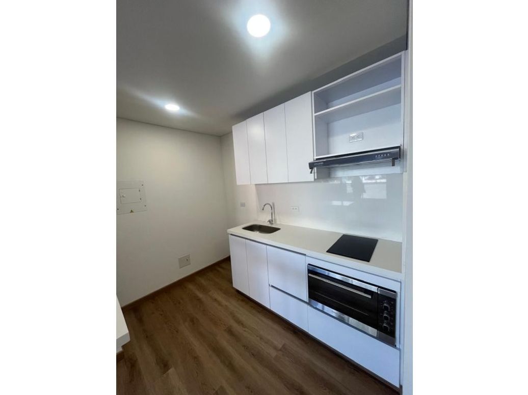Apartaestudio en venta en Las Nieves, Bogotá, 38 m² · foto 7 de 20