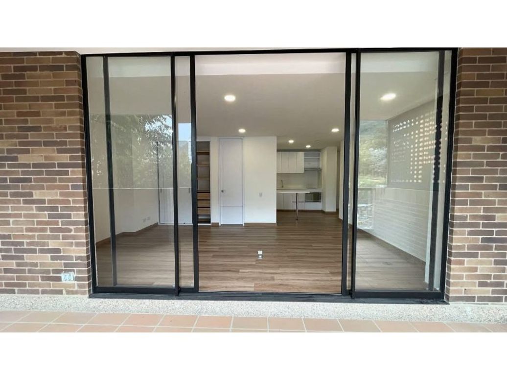 Apartaestudio en venta en Las Nieves, Bogotá, 38 m² · foto 2 de 20